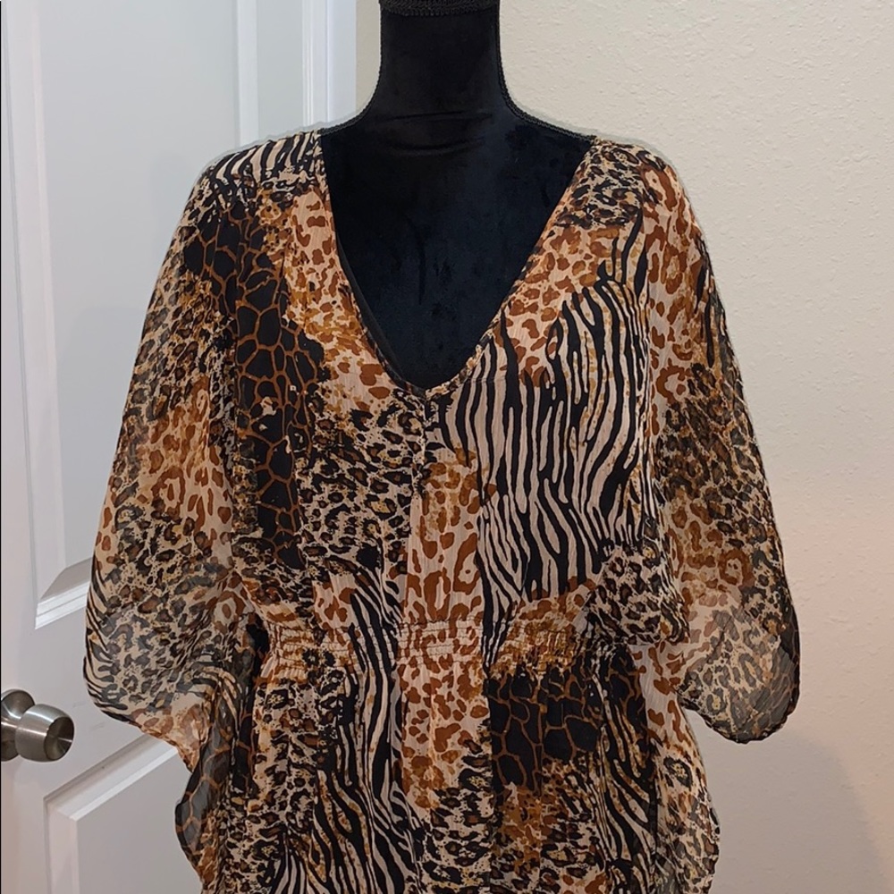 Tunic - Picture 2 of 5